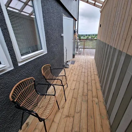 Lovely 2 Bedroom With Free Parking Apartmán *