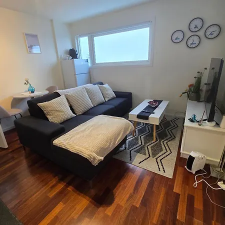 Lovely 2 Bedroom With Free Parking Gjerdrum