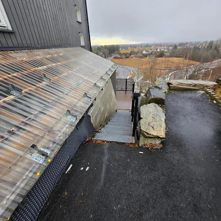 Lovely 2 Bedroom With Free Parking Apartmán *