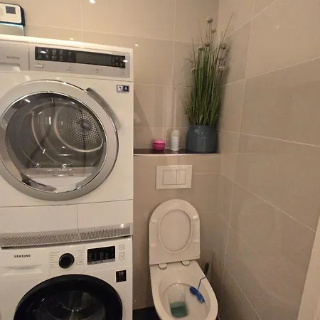 Lovely 2 Bedroom With Free Parking Apartmán Gjerdrum