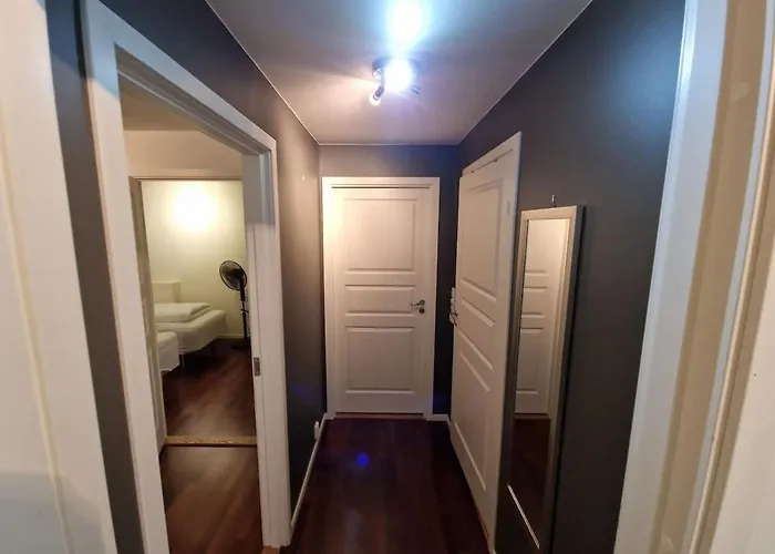 Lovely 2 Bedroom With Free Parking Daire Gjerdrum