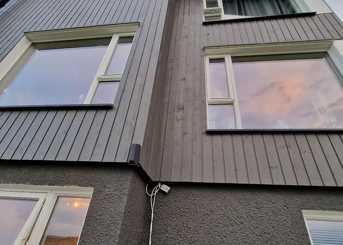 Lovely 2 Bedroom With Free Parking Daire