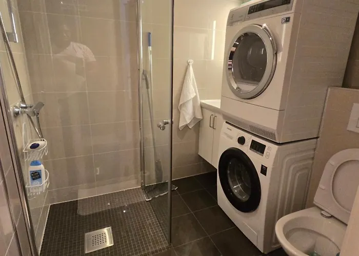 Apartamento Lovely 2 Bedroom With Free Parking *